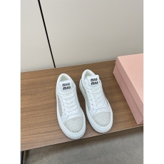 Miu Miu Casual Shoes